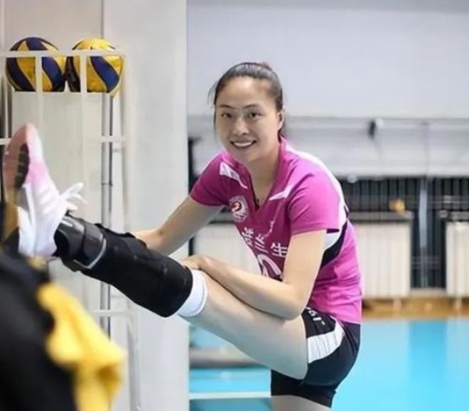 罕见的中国女排三大美女合影：在每个人的身上都有一项世界第一(图6)