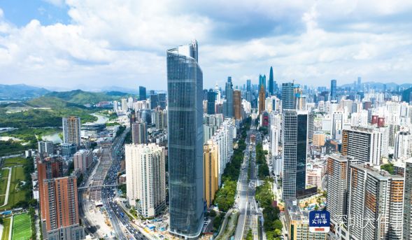 不临海的深圳罗湖何以“向海图强”？