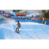 初三小奶奶长得怎么样