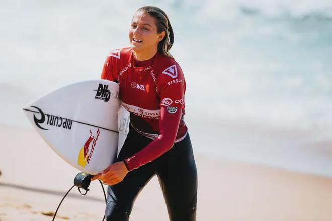 2025年全球十大最受欢迎女子冲浪选手