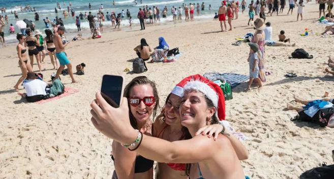 30℃的圣诞节：澳洲“夏日版”圣诞怎么过？冲浪、BBQ(图3)