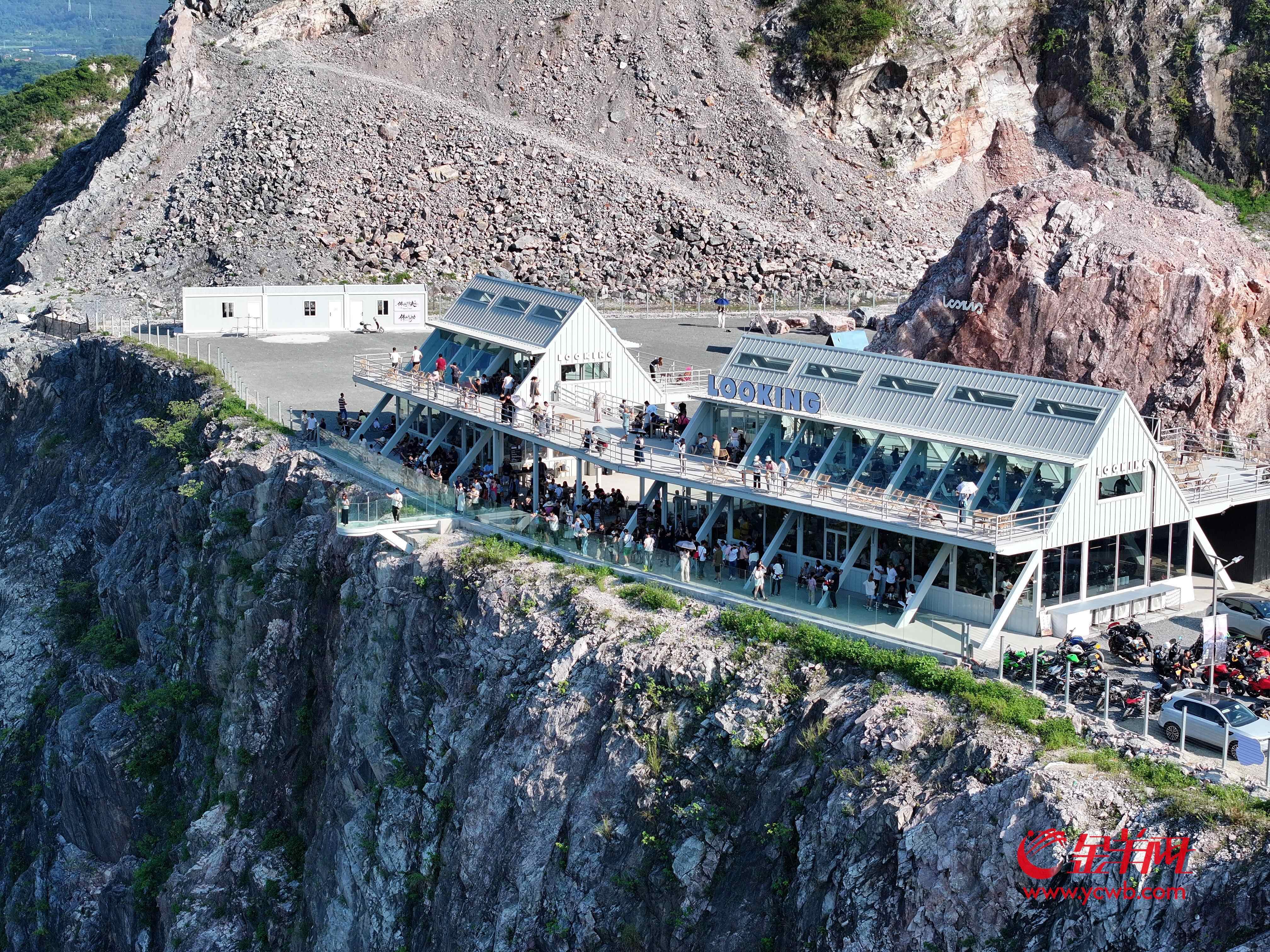 佛山三水南山镇：“蓝眼泪”淌出百万真金丨大美岭南·百村焕新记(图2)