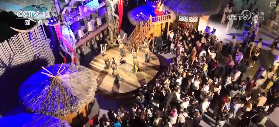 “游玩12小时流连24小时” 借助冬日文旅“花样”新场景透视火热新消费图鉴(图24)