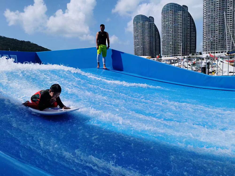 从上海去三亚旅游全攻略：去三亚的旅行必打卡景区与实用指南