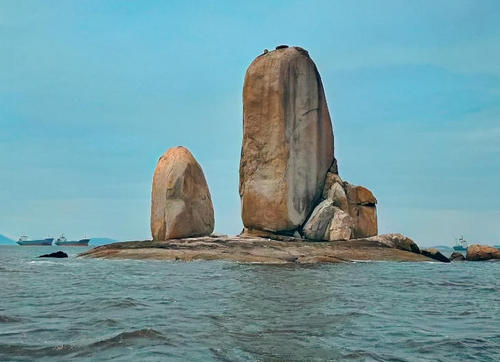 风拂浪涌韵如章——我在湾区念家乡(图1)