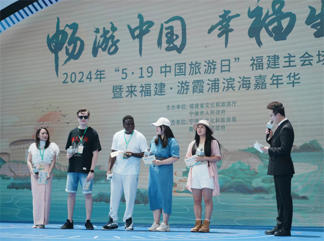 3年亏损40亿市值暴跌百亿昔日行业巨头要被卖了(图1)